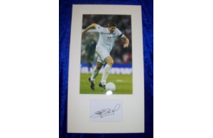 Steven Gerrard Autograph Cut Signature Mounted With 7x11 England Photograph